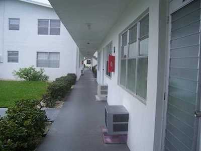 280 Windsor M West Palm Beach, FL 33417