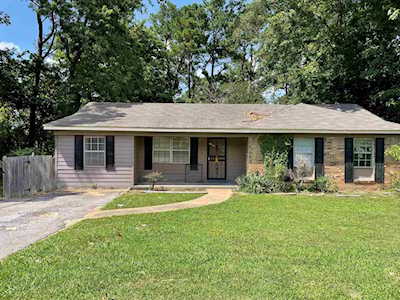 4248 Nam-Ni Dr Memphis, TN 38128