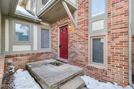 42001 Saratoga Circle Canton Twp, MI 48187