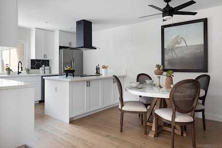 10110 Caminito Zar San Diego, CA 92126