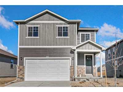 792 Crest St Lochbuie, CO 80603