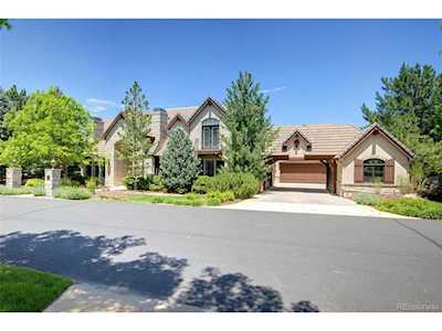 19 Foxtail Cir Englewood, CO 80113