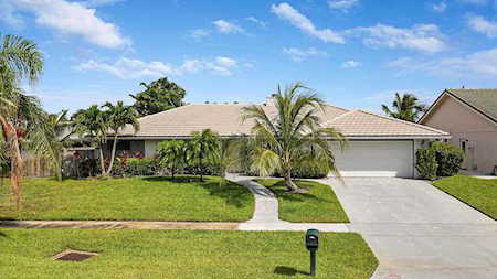 14 Hickory Hill Road Tequesta, FL 33469