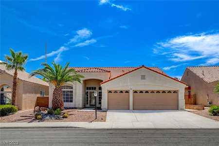 860 Roanhorse Ln Henderson, NV 89052
