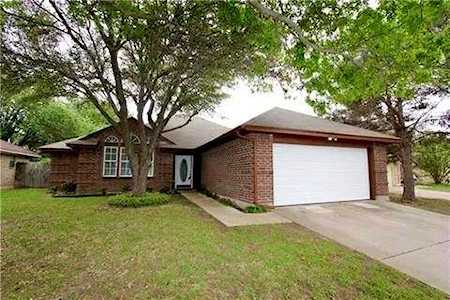 6724 Wayfarer Trail Fort Worth, TX 76137