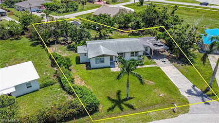 2029 Maravilla Circle Fort Myers, FL 33901