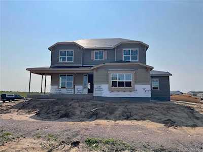 884 45th Ave Brighton, CO 80603