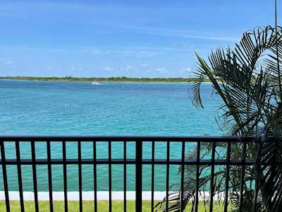 1630 Seaway Drive #204 Fort Pierce, FL 34949