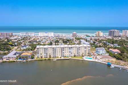 3606 Peninsula Drive #202 Port Orange, FL 32127