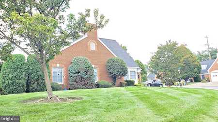 25 E Village Rd Newark, DE 19713