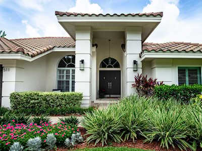 511 Old Oak CIRCLE Palm Harbor, FL 34683