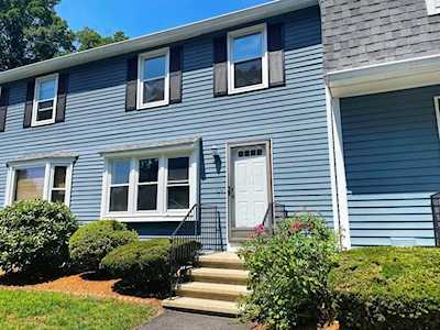 131 Twin Brook Ln #131 Bellingham, MA 02019