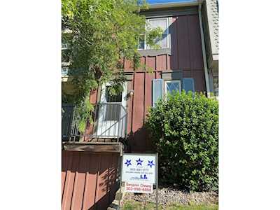 2487 E Nichols Cir Centennial, CO 80122