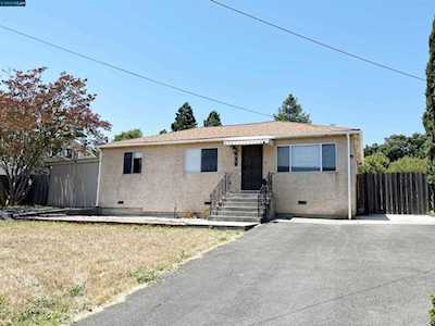 867 Fulton Way El Sobrante, CA 94803