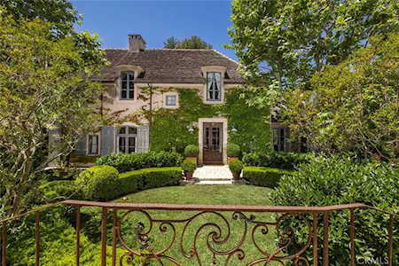 72 Hillcrest Ln Newport Beach, CA 92660