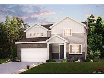 802 Crestone St Johnstown, CO 80534