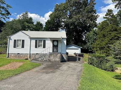 2364 Greenfield Ln Knoxville, TN 37917
