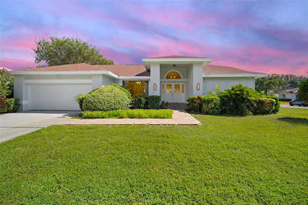 510 Barcelona Dr Tierra Verde, FL 33715