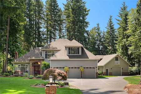 23719 SE 253rd Place Maple Valley, WA 98038