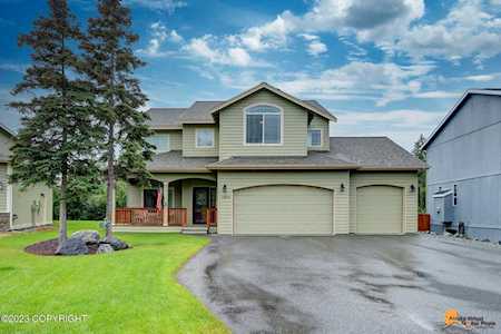 13044 Rosser Dr Eagle River, AK 99577