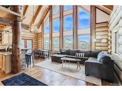 330 Kiowa Rd Lyons, CO 80540