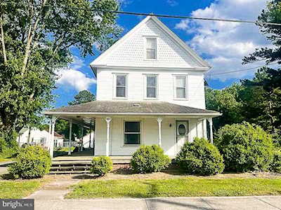 50 W Mccabe St Selbyville, DE 19975