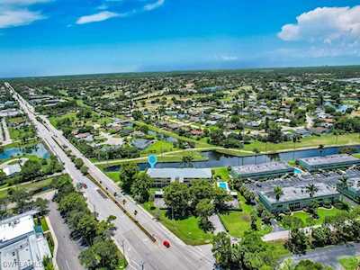 100 Valley Stream Dr #200 Naples, FL 34113