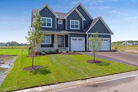 4517 Meadowview Lane Minnetrista, MN 55331