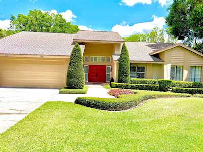 5132 Londonderry Ln Wesley Chapel, FL 33543