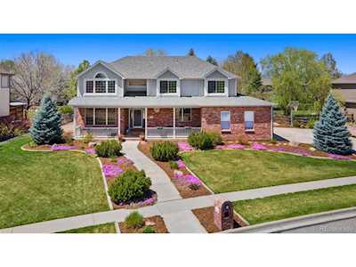2225 Parkview Dr Longmont, CO 80504
