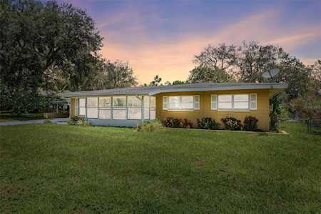 1901 W Rambla St Tampa, FL 33612