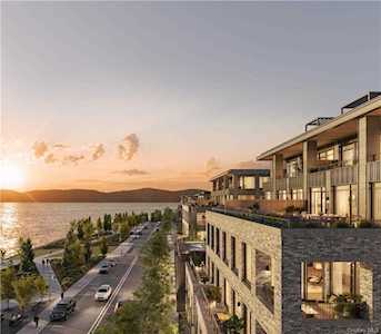 4 Lighthouse Landing #407 Sleepy Hollow, NY 10591