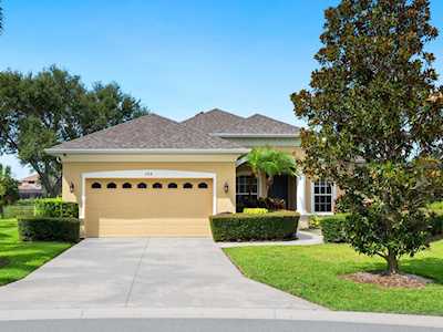 284 Dahlia Ct Bradenton, FL 34212