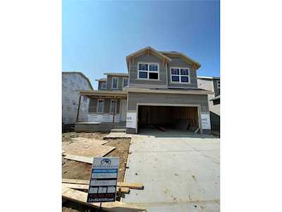 3362 Adams Cir Mead, CO 80542