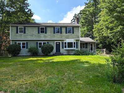 17 Ponderosa Dr Townsend, MA 01474