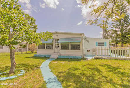 5241 Pineland Avenue Port Orange, FL 32127