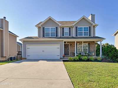 8440 Bowsong Ln Powell, TN 37849