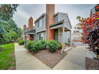 831 Summer Dr Highlands Ranch, CO 80126