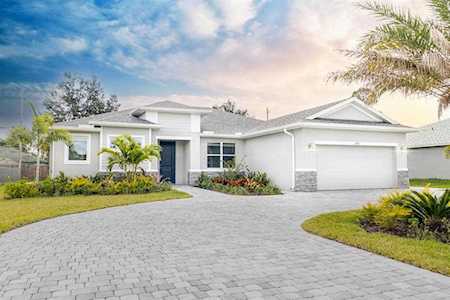 664 SW Aster Road Port St Lucie, FL 34953