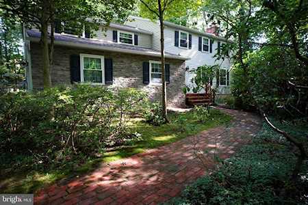25 Fox Hollow Dr Cherry Hill, NJ 08003