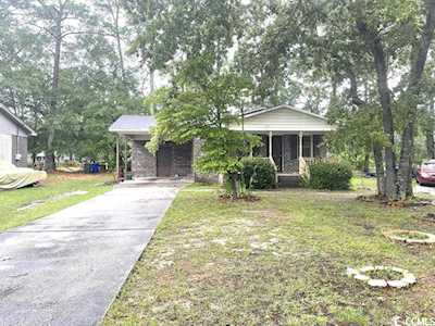 932 Forest Loop Rd. Conway, SC 29527