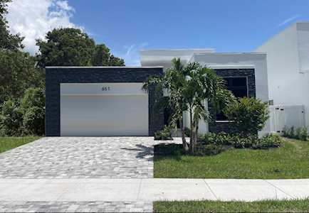 653 Kingsbridge Street Boca Raton, FL 33487