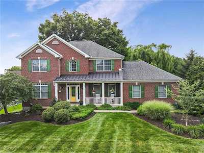 5 Riverview Circle Easton, PA 18045