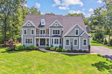 5 Kenley Ln Southborough, MA 01772