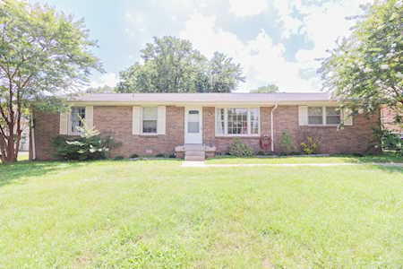 250 Southburn Dr Hendersonville, TN 37075
