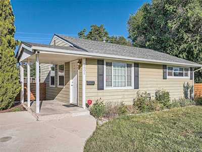 2601 S Green Ct Denver, CO 80219
