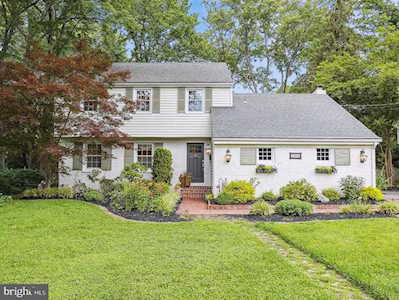 2408 Wittington Blvd Alexandria, VA 22308