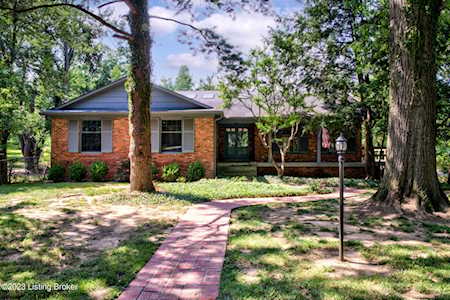 5709 Apache Rd Louisville, KY 40207