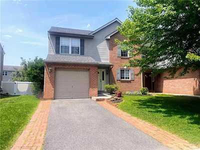 2585 Penns Ridge Blvd Easton, PA 18040