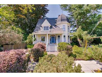 2401 SE 26th AVE Portland, OR 97214